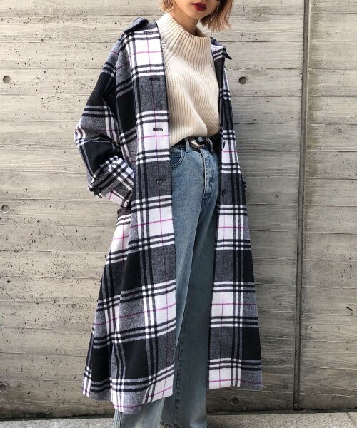 PAGEBOY（ページボーイ）の「ＢＩＧチェックステンカラーコート（ジャケット/アウター・ブラック/ダークブラウン/ネイビー）」の5枚目の写真