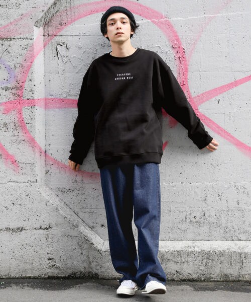 RAGEBLUE（レイジブルー）の「両面起毛ビッグスウェットプリントクルー（トップス・ブラウン系）」の2枚目の写真