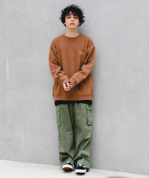 RAGEBLUE（レイジブルー）の「両面起毛ビッグスウェットプリントクルー（トップス・ブラウン系）」の5枚目の写真