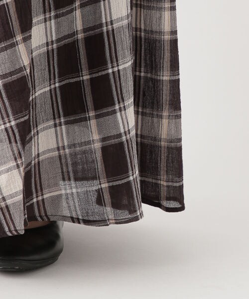 studio CLIP（スタディオクリップ）の「ニュアンスチェックマキシスカート（スカート・ブラックチェック/ベージュチェック/カーキチェック）」の13枚目の写真