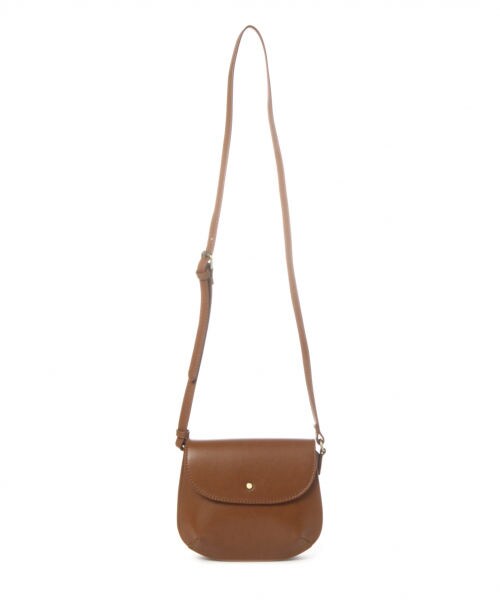 studio CLIP（スタディオクリップ）の「フェイクレザーフラップショルダーバッグ（バッグ・ブラック/ボルドー/キャメル）」の3枚目の写真