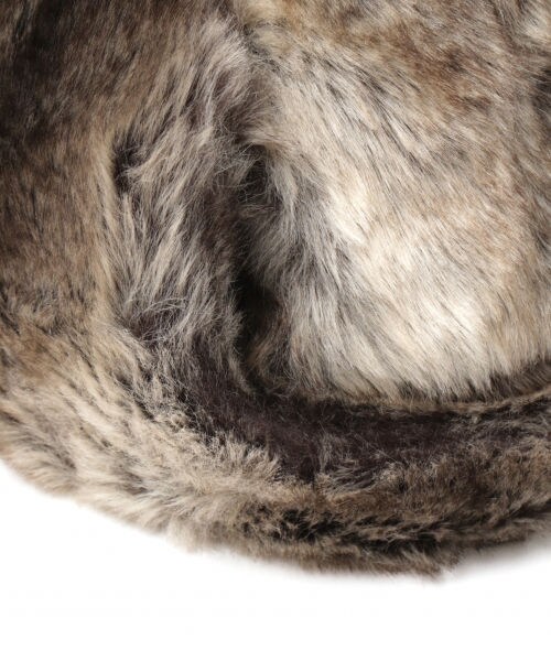 studio CLIP(スタディオクリップ)の「フェイクファーパイロットハット(帽子・グレー/ブラウン)」の10枚目の写真