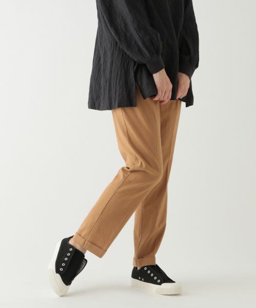 studio CLIP(スタディオクリップ)の「リネンレーヨン起毛ストレッチパンツ(パンツ・チェックブラウン/チェックネイビー/ブラック/ベージュ)」の4枚目の写真