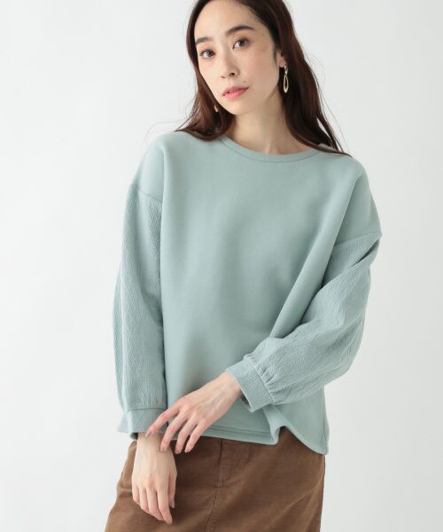 studio CLIP（スタディオクリップ）の「袖ジャガード切り替えプルオーバー（トップス・オフホワイト/スモーク/ミントグリーン）」の3枚目の写真