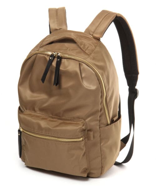 最終値下げ【新品】doracoluv10ポケットリュック（ベージュ・ブラウン） 最終値下げ【新品】doracoluv10ポケットリュック（ベージュ