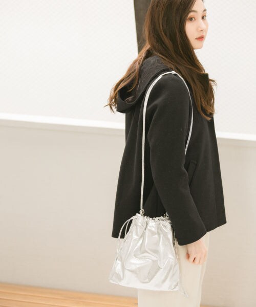 GLOBAL WORK(グローバルワーク)の「PUキンチャクショルダー(バッグ・パイソン/ブラック/シルバー/ブラウン/カーキ)」の3枚目の写真