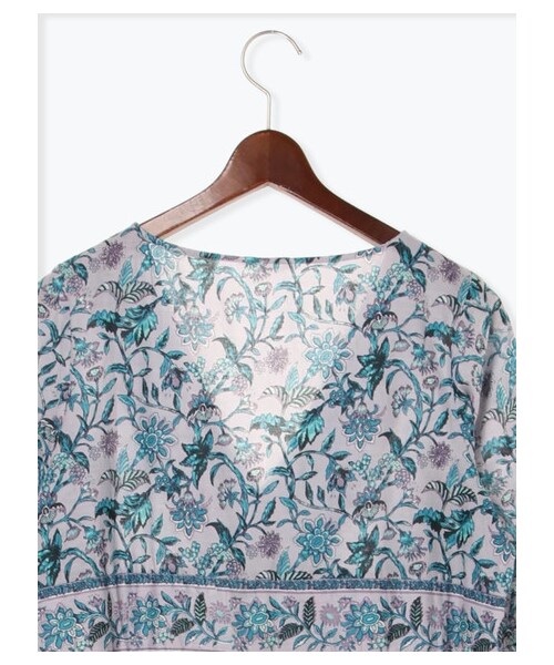 Te chichi(テチチ)の「【Special Price】インド綿ボイル小花切替ワンピース LS(ワンピース/ドレス・ブラック/ラベンダー・F)」の6枚目の写真