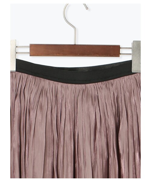 Te chichi（テチチ）の「オーロラサテンプリーツスカート（スカート・ブラック/ピンク/ブルー・F）」の6枚目の写真