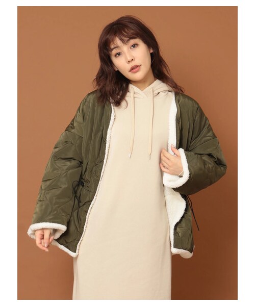 Green　Parks（グリーンパークス）の「Petit Fleur リバーシブルボアジャケット（ジャケット/アウター・ブラック/カーキ・M）」の17枚目の写真