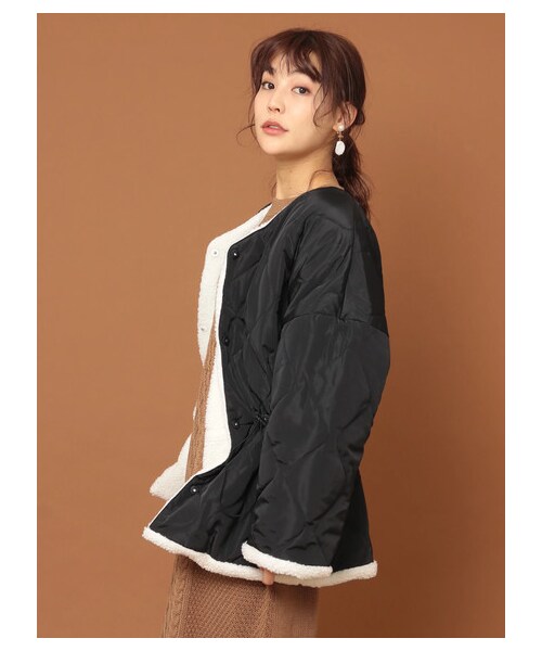 Green　Parks（グリーンパークス）の「Petit Fleur リバーシブルボアジャケット（ジャケット/アウター・ブラック/カーキ・M）」の16枚目の写真