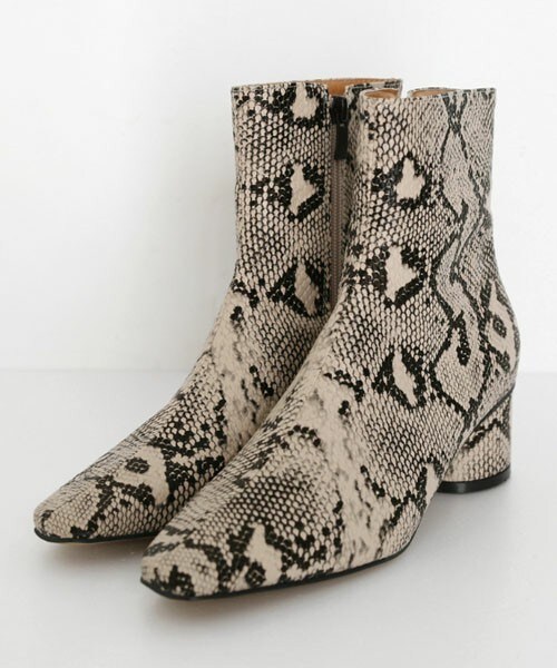 DHOLIC（ディーホリック）の「3TYPEアンクルブーツ（ブーツ・レディース・ブラック/その他/ベージュ・225/230/235/240/245/250）」の2枚目の写真