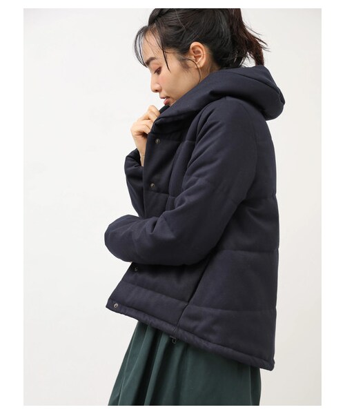 earth music&ecology（アースミュージックアンドエコロジー）の「【Special Price】ショールカラーショート中綿ブルゾン（ジャケット/アウター・ブラック/キャメル/ネイビー・M/L）」の2枚目の写真