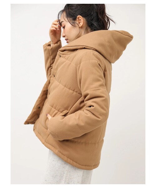 earth music&ecology（アースミュージックアンドエコロジー）の「【Special Price】ショールカラーショート中綿ブルゾン（ジャケット/アウター・ブラック/キャメル/ネイビー・M/L）」の6枚目の写真