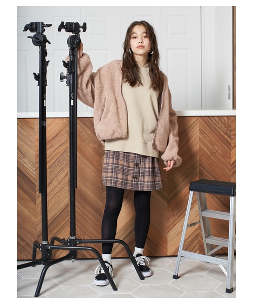 earth music&ecology(アースミュージックアンドエコロジー)の「【Special Price】リバーシブルボアブルゾン(ジャケット/アウター・アイボリー/ピンク/ベージュ・F)」の12枚目の写真