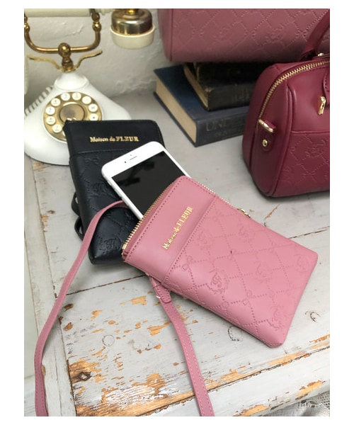 Maison de FLEUR - Maison de FLEUR canone 野薔薇で留めるスマホポシェット黒 Maison de FLEUR canone 野薔薇で留めるスマホポシェット黒