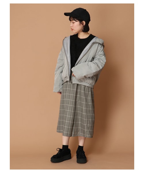 E hyphen world gallery（イーハイフンワールドギャラリー）の「中綿フードブルゾン2（ジャケット/アウター・ブラック/ライトベージュ/ライトグリーン/ライトパープル・F）」の5枚目の写真