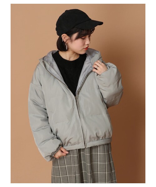 E hyphen world gallery（イーハイフンワールドギャラリー）の「中綿フードブルゾン2（ジャケット/アウター・ブラック/ライトベージュ/ライトグリーン/ライトパープル・F）」の6枚目の写真