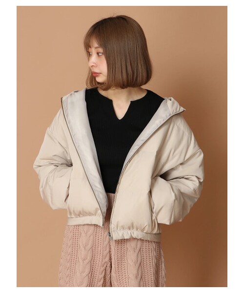 E hyphen world gallery（イーハイフンワールドギャラリー）の「中綿フードブルゾン2（ジャケット/アウター・ブラック/ライトベージュ/ライトグリーン/ライトパープル・F）」の3枚目の写真