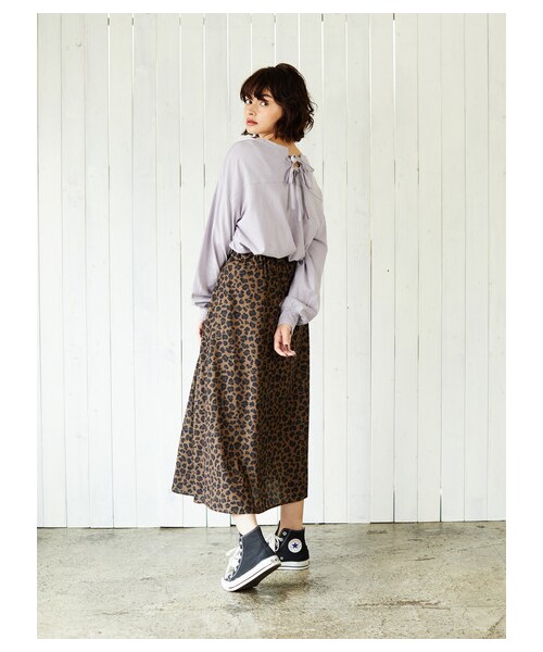 E hyphen world gallery（イーハイフンワールドギャラリー）の「Hello Kitty レオパードスカート（スカート・アイボリー/ブラウン・F）」の4枚目の写真