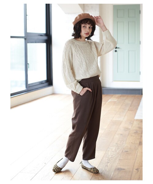 E hyphen world gallery(イーハイフンワールドギャラリー)の「ツイルストレートパンツ(パンツ・ブラック/ベージュ/ブラウン・F)」の2枚目の写真