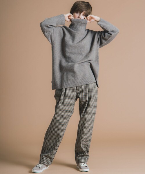 RNA-N（アールエヌエーエヌ）の「R3649 ヘビーツイルコットンチェックパンツ（パンツ・レディース・オフホワイトベース/ベージュベース/グリーンベース）」の14枚目の写真