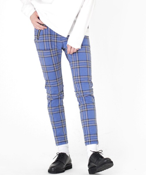 RNA（アールエヌエー）の「R3517 チェックzipスキニー（パンツ・レディース・ブルー系）」の2枚目の写真