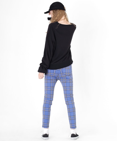 RNA（アールエヌエー）の「R3517 チェックzipスキニー（パンツ・レディース・ブルー系）」の6枚目の写真