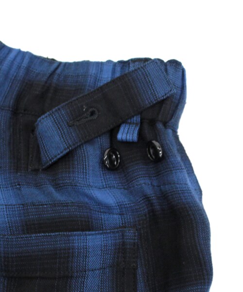 RNA（アールエヌエー）の「R3605 チェックベイカーパンツ（パンツ・レディース・ブルー/レッド）」の15枚目の写真