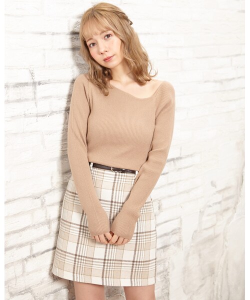 INGNI（イング）の「ベルト付きチェック柄台形／スカート（スカート・レディース・ｱｲﾎﾞﾘｰ/ｺﾝ/ﾍﾞｰｼﾞｭ・M）」の6枚目の写真