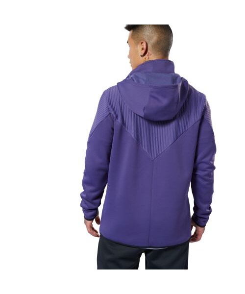 Reebok（リーボック）の「サーモウォーム デルタピーク コントロール フーディー / Thermowarm Deltapeak Control Hoodie（トップス・ミッドナイトインク(EC1001)・S/M/L）」の4枚目の写真