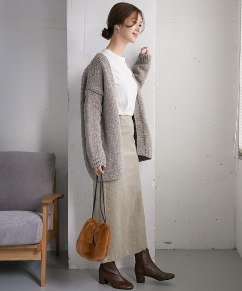 URBAN RESEARCH DOORS(アーバンリサーチドアーズ)の「【Oggi掲載】コーデュロイマキシストレートスカート(その他・レディース・GREGE/CHOCO/GREEN・36/38)」の15枚目の写真