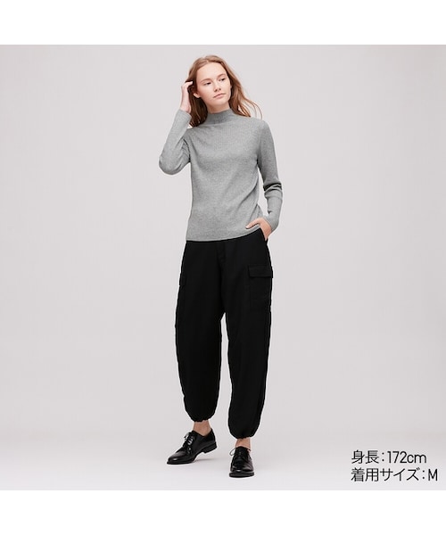 UNIQLO（ユニクロ）の「シャイニーリブハイネックセーター（長袖）（ニット/セーター・レディース・LIGHT GREEN 50/OFF WHITE 01/BLACK 09/GRAY 03/BEIGE 31/PINK 12・XXL/L/3XL/S/M/XS/XL）」の4枚目の写真