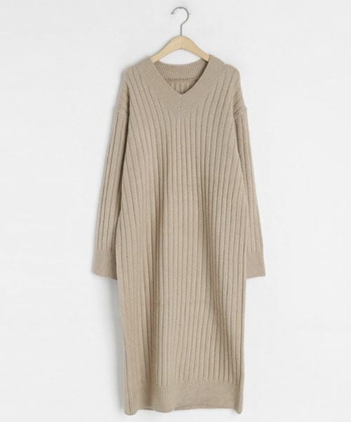 DHOLIC（ディーホリック）の「Vネックリブワンピース（ワンピース・レディース・ピンク/ブラウン/ブラック/ベージュ・FREE）」の4枚目の写真