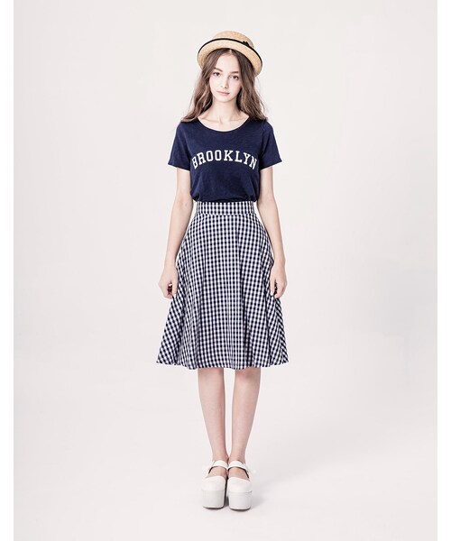 PAZZO（パッゾ）の「MIT BROOKLYN字母百搭T-SHIRT（トップス・レディース・白/丈青・S/M/L）」の8枚目の写真