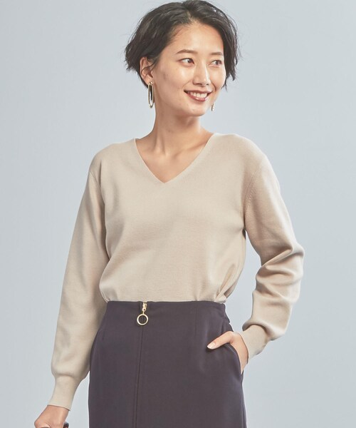WORK TRIP OUTFITS GREEN LABEL RELAXING(ワークトリップアウトフィッツグリーンレーベル リラクシング)の「【WORK TRIP OUTFITS】CS W/A Vネック 総針 プルオーバーニット(その他・レディース・その他・FREE)」の2枚目の写真