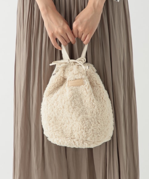 studio CLIP（スタディオクリップ）の「アソートファー巾着バッグ（バッグ・レオパード/アイボリー/マスタード）」の2枚目の写真