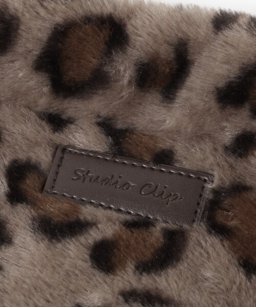 studio CLIP（スタディオクリップ）の「アソートファー巾着バッグ（バッグ・レオパード/アイボリー/マスタード）」の10枚目の写真