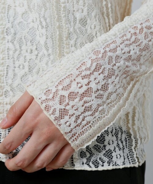 RAY CASSIN（レイカズン）の「立体レース長袖プルオーバー（トップス・レディース・黒/ブルー/ブラウン/オフ白・FREE）」の12枚目の写真