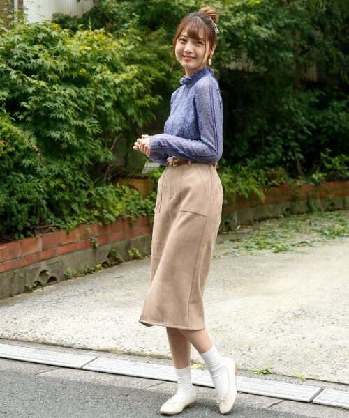 RAY CASSIN（レイカズン）の「立体レース長袖プルオーバー（トップス・レディース・黒/ブルー/ブラウン/オフ白・FREE）」の16枚目の写真