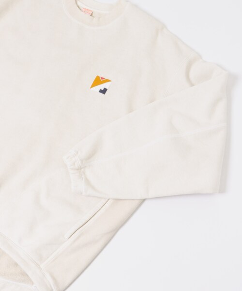 MAISON EUREKA（メゾンエウレカ）の「MAISON EUREKA ME LOGO SWEAT 