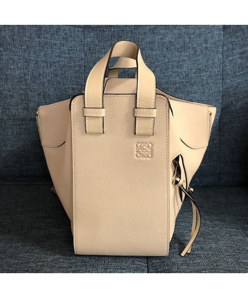 LOEWE（ロエベ）の「超美品 Loewe ロエベ スモール ハンモック  