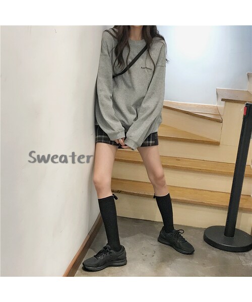 no brand(ノーブランド)の「【選べる2カラー】 スウェット トレーナー プルオーバー 韓国ファッション レディース ストリート系 ラウンドネック 刺繍 秋冬 秋 冬 (DTC-602470679613)(スウェット・レディース・その他)」の7枚目の写真