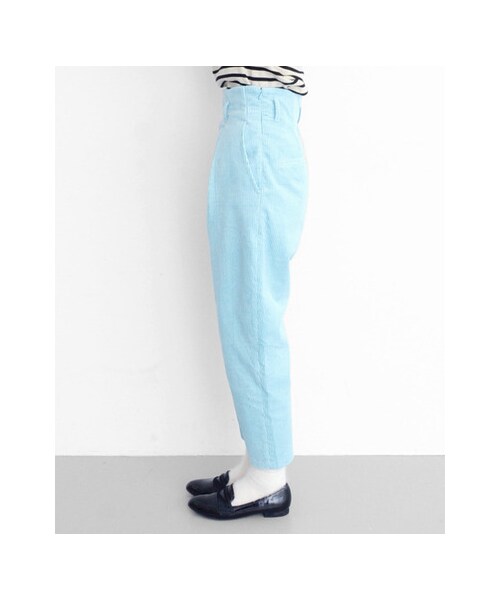 KBF（ケイビーエフ）の「コーデュロイタックパンツ（パンツ・レディース・WHITE/L.BLUE/WINE・36/38）」の14枚目の写真
