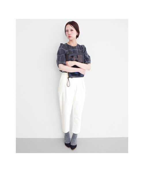 KBF（ケイビーエフ）の「コーデュロイタックパンツ（パンツ・レディース・WHITE/L.BLUE/WINE・36/38）」の4枚目の写真