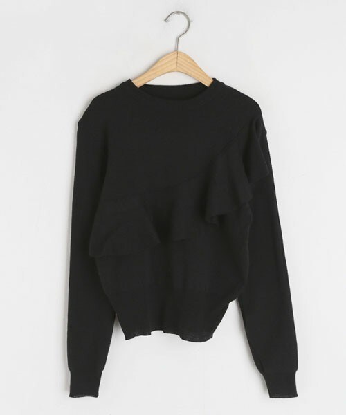 DHOLIC（ディーホリック）の「ダイアゴナルフリルニット（ニット/セーター・レディース・ベージュ/ホワイト/ブラック・FREE）」の3枚目の写真