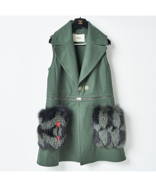 Fendi フェンディ の Fendi ジレ ノースリーブベスト 40 ワンピース Wear