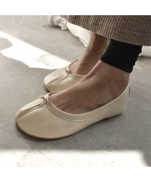 Lavish Gate(ラヴィッシュゲート)の「shoes-02050 足袋バレエシューズ フラットパンプス(パンプス・レディース・その他)」の4枚目の写真