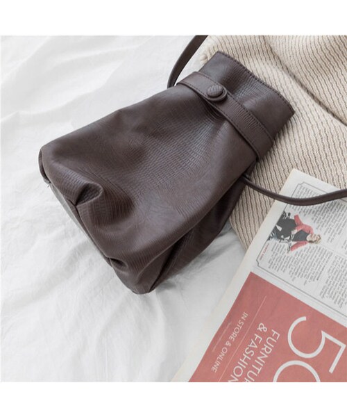 Lavish Gate（ラヴィッシュゲート）の「bag2-02440　型押しフェイクレザーバッグ　ブラウン　ブラック（ショルダーバッグ・レディース・その他）」の9枚目の写真