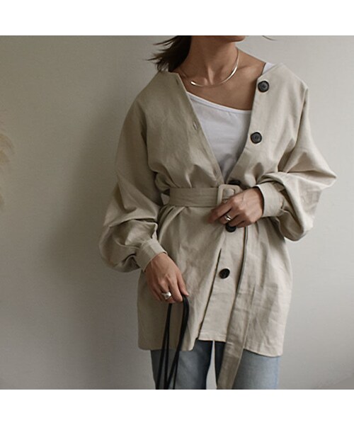 Lavish Gate（ラヴィッシュゲート）の「mb-tops-02021　アシンメトリー　変形タンクトップ　ホワイト　グレー　ブラック（Tシャツ/カットソー・レディース・その他）」の4枚目の写真