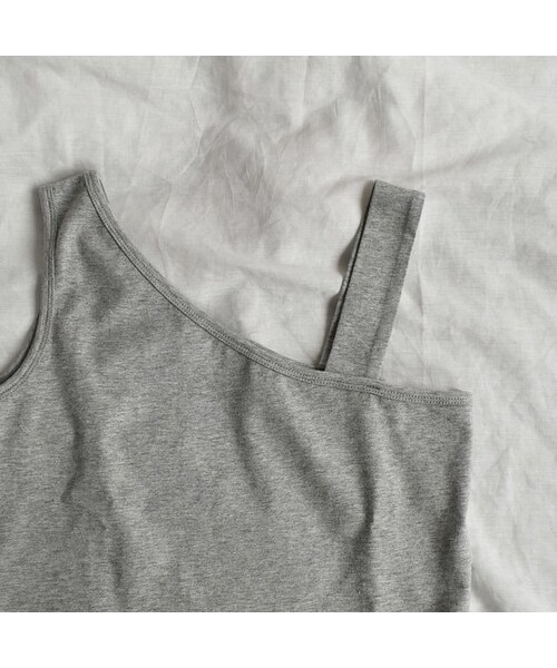 Lavish Gate（ラヴィッシュゲート）の「mb-tops-02021　アシンメトリー　変形タンクトップ　ホワイト　グレー　ブラック（Tシャツ/カットソー・レディース・その他）」の9枚目の写真